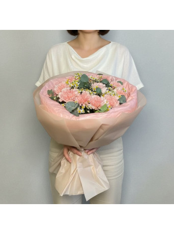Букет "Фернанда" с розовыми гвоздиками — доставка Раменское